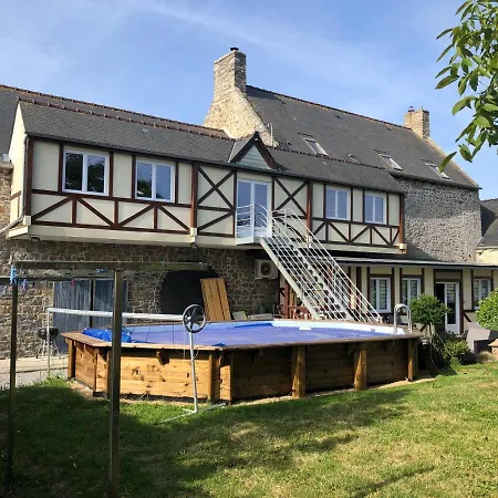 L'ormelais vacances Mont-Dol Extérieur photo